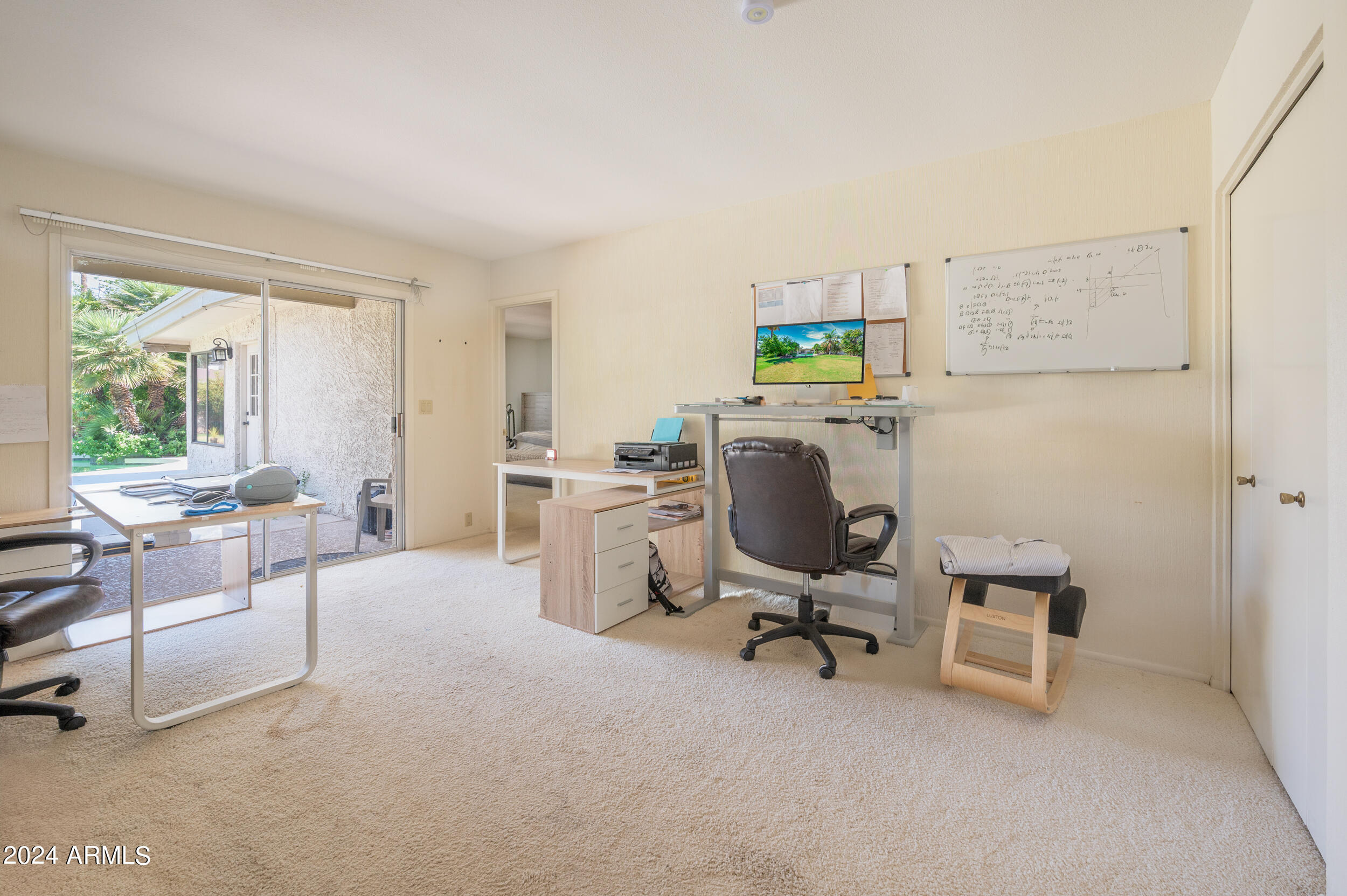 8650 E CLYDESDALE Trail