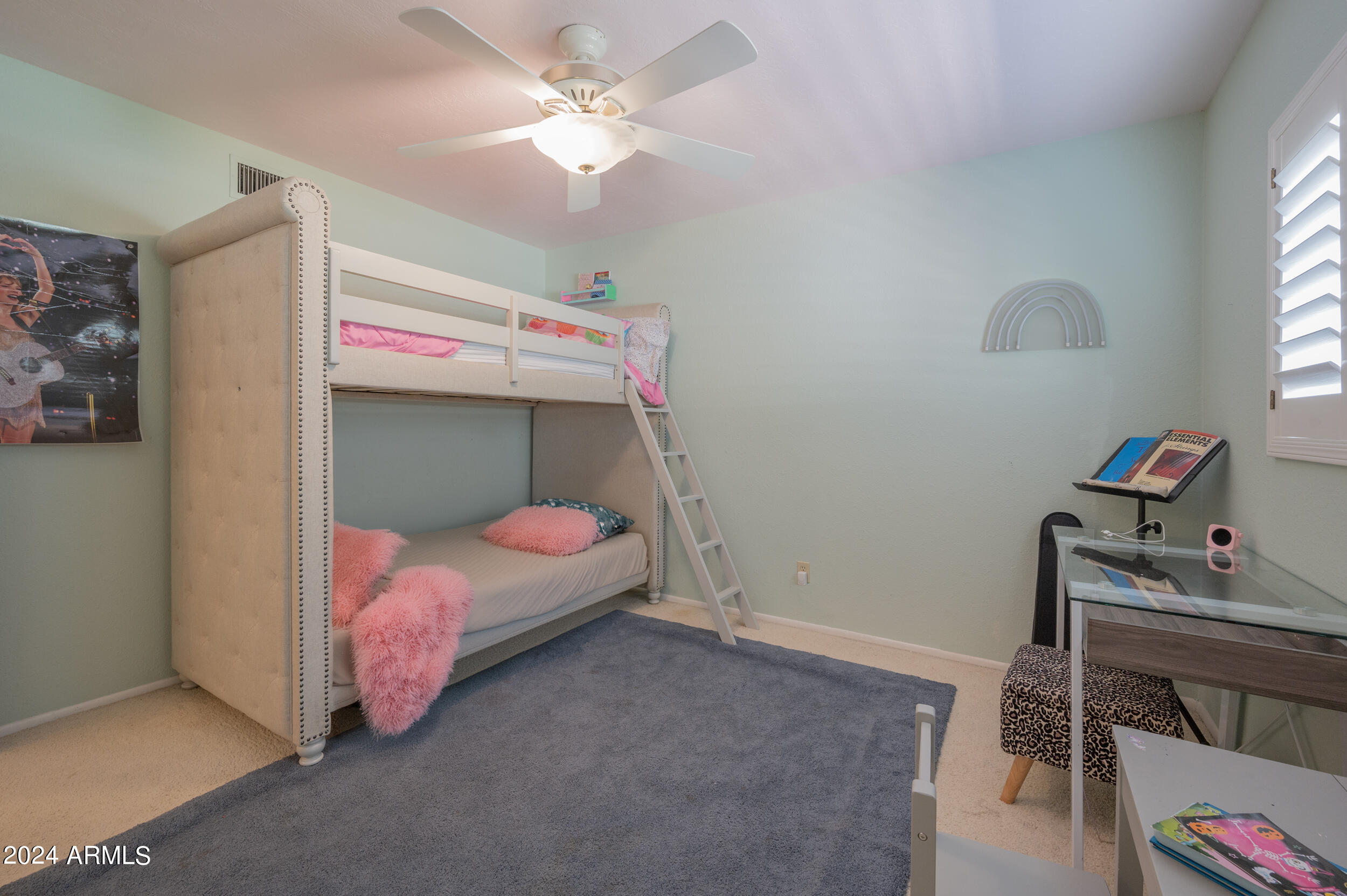 8650 E CLYDESDALE Trail