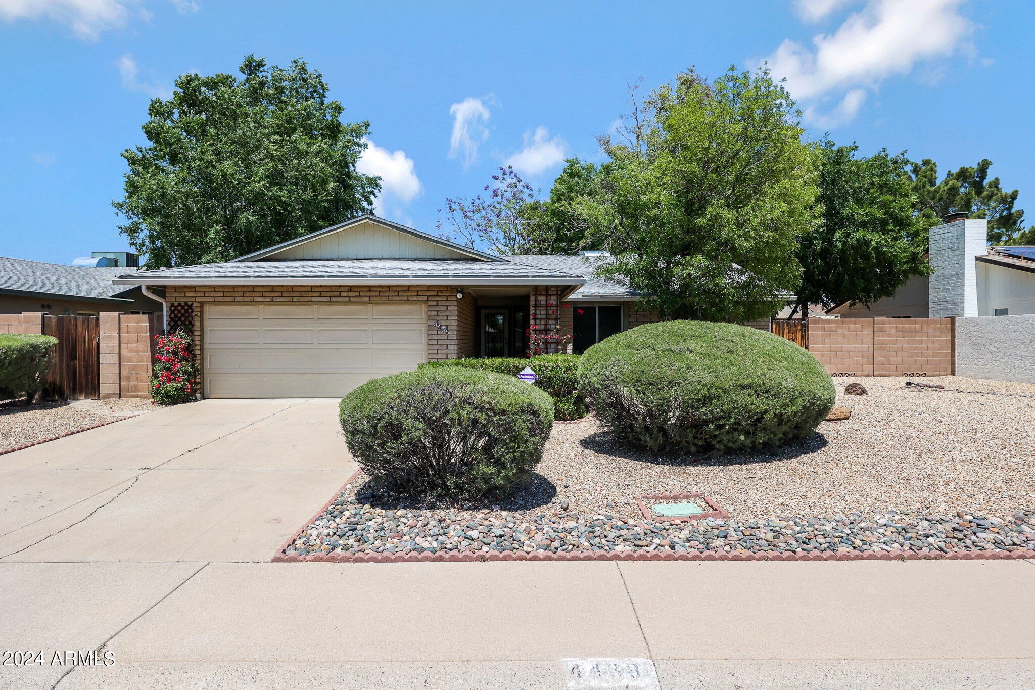 4438 W SANDRA Terrace