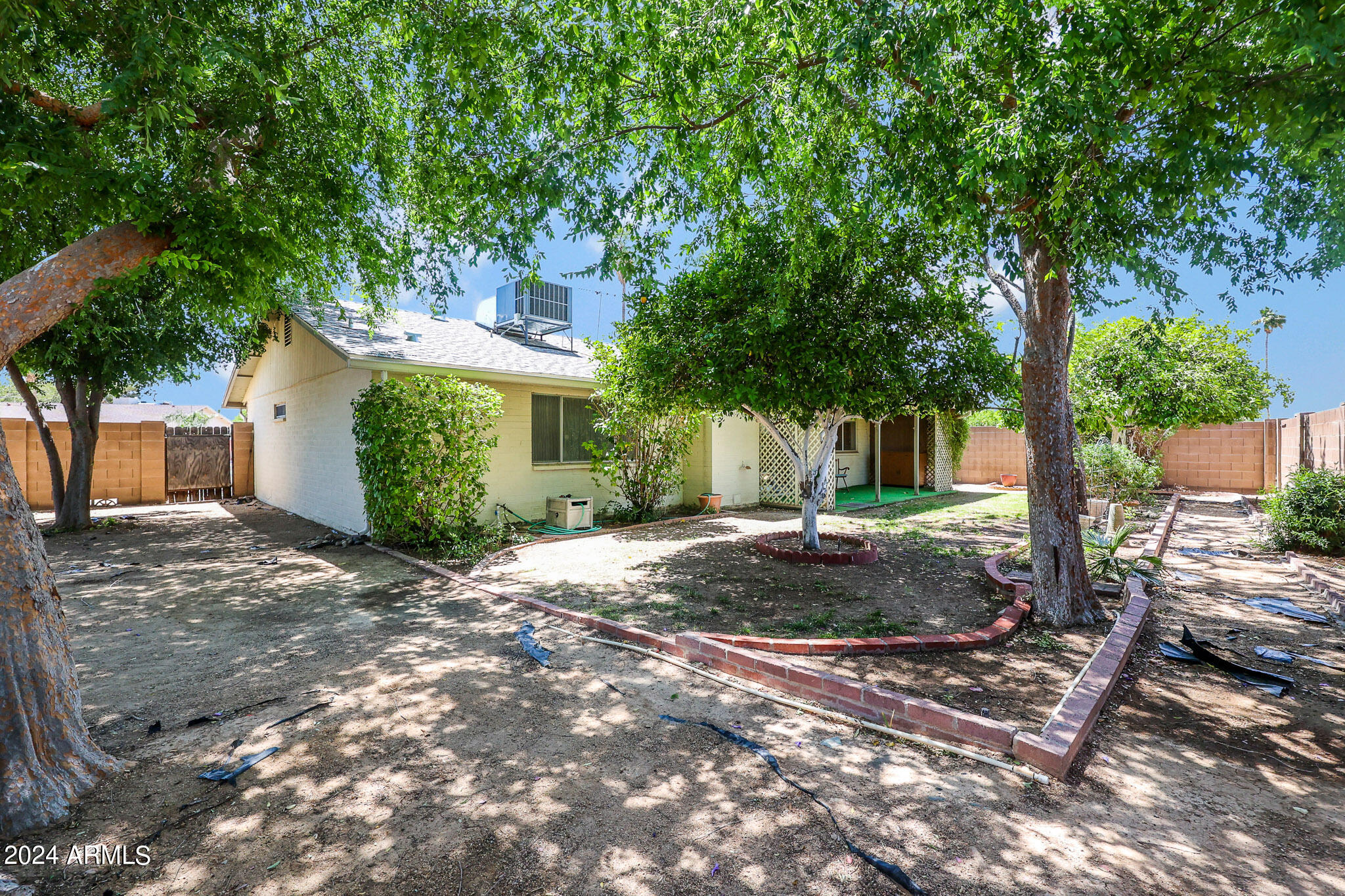 4438 W SANDRA Terrace
