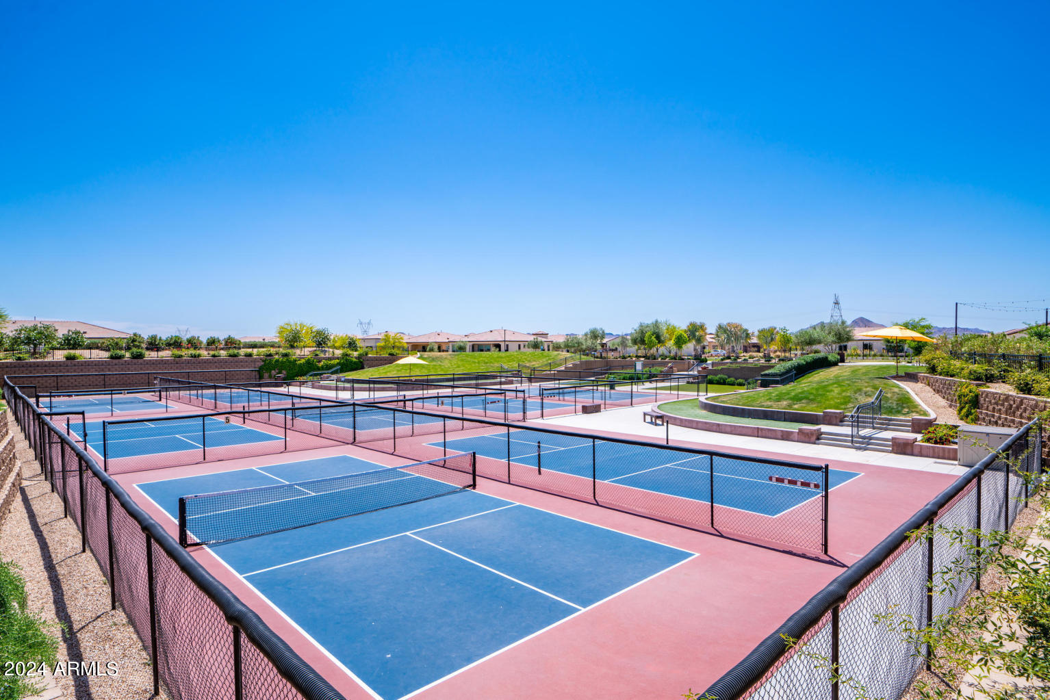 225 E LIME Court