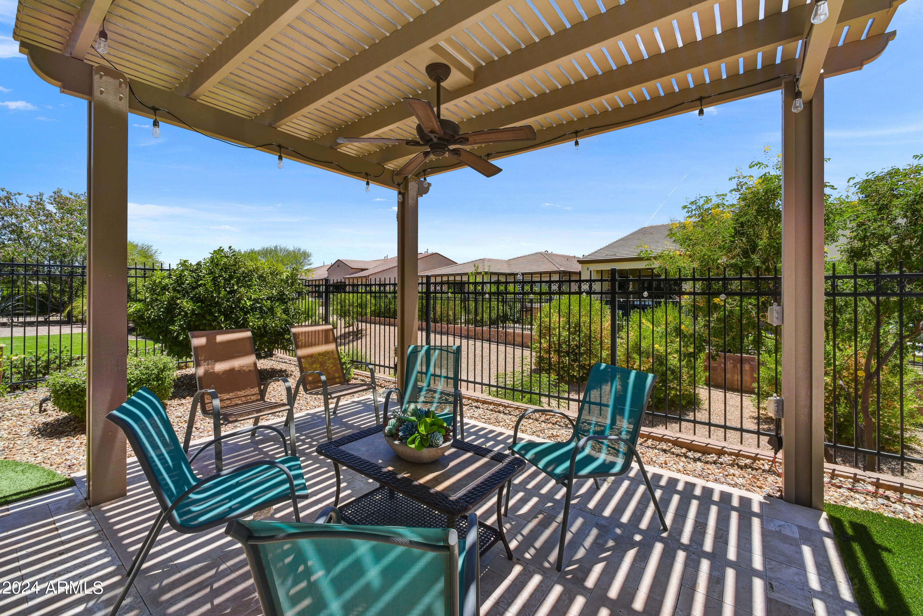 225 E LIME Court