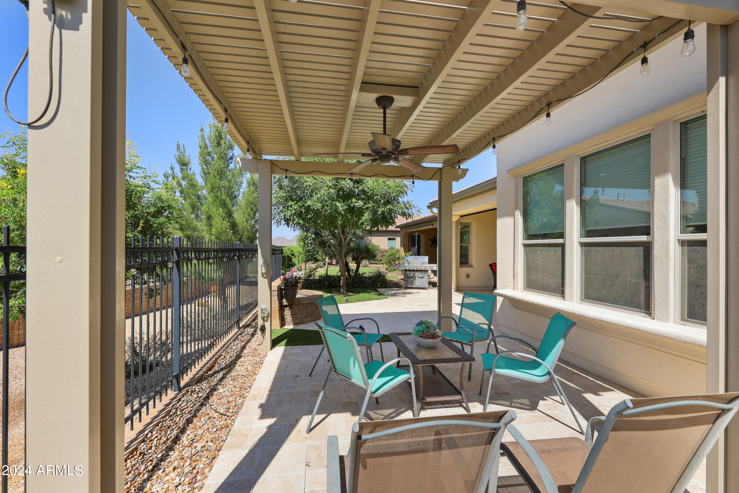 225 E LIME Court