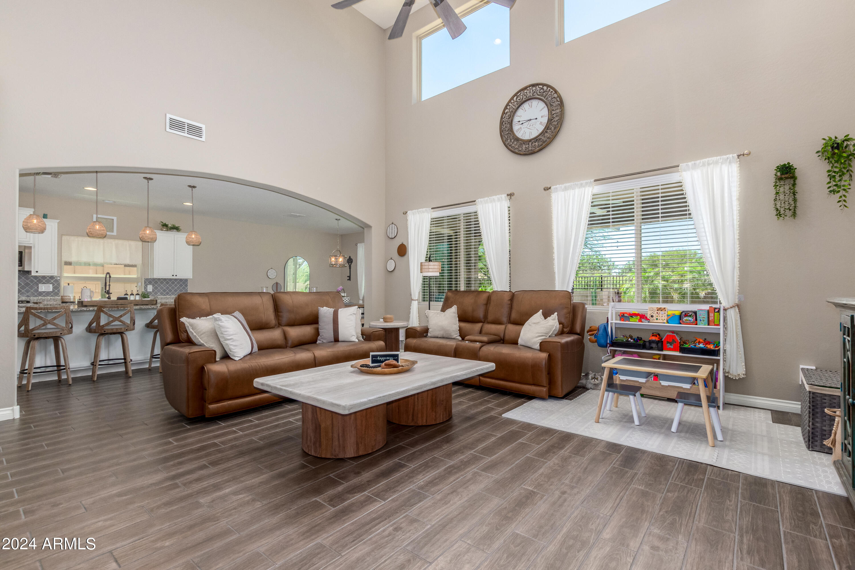 22281 E VIA DEL ORO --