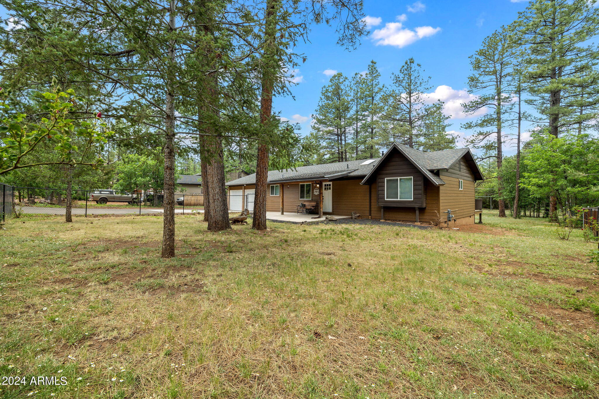548 S COTTON TAIL Lane
