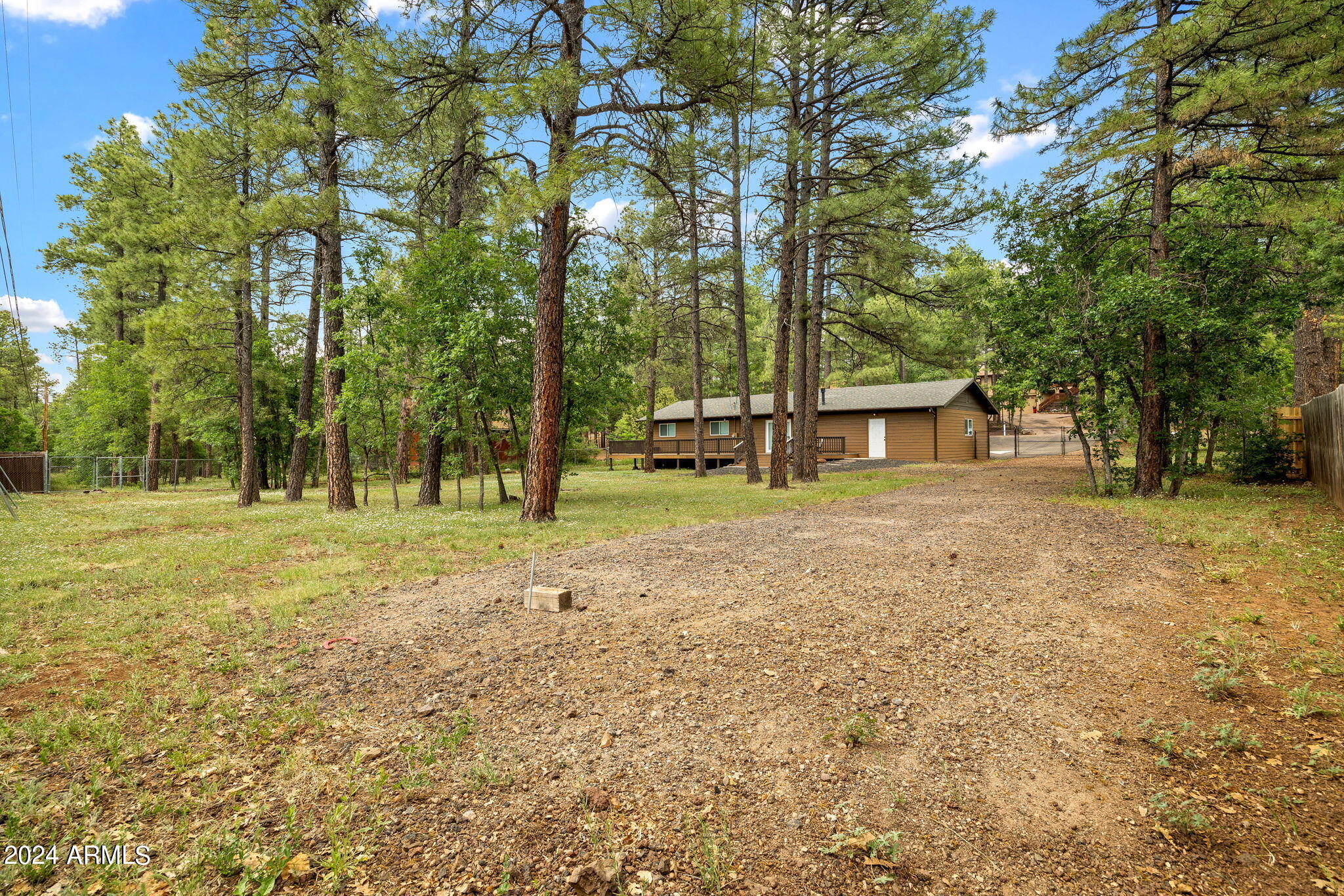 548 S COTTON TAIL Lane