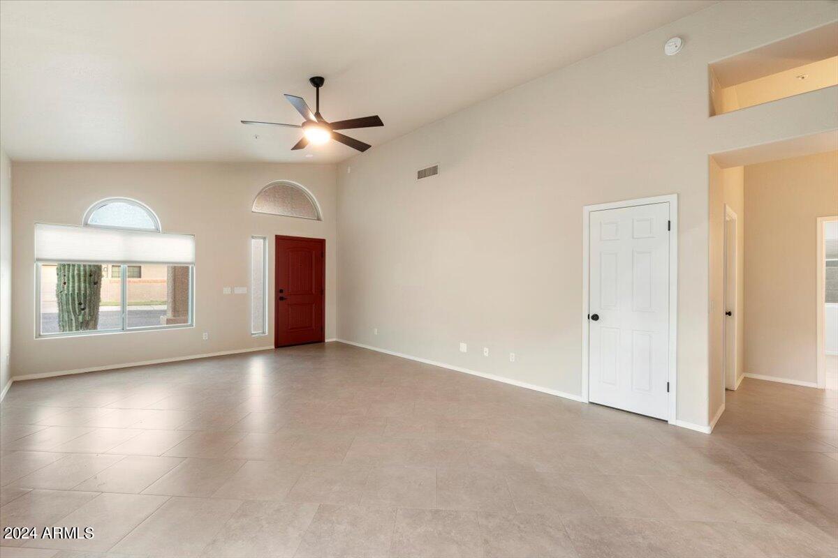10096 E Sheena Drive