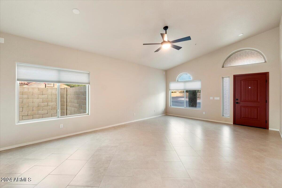 10096 E Sheena Drive