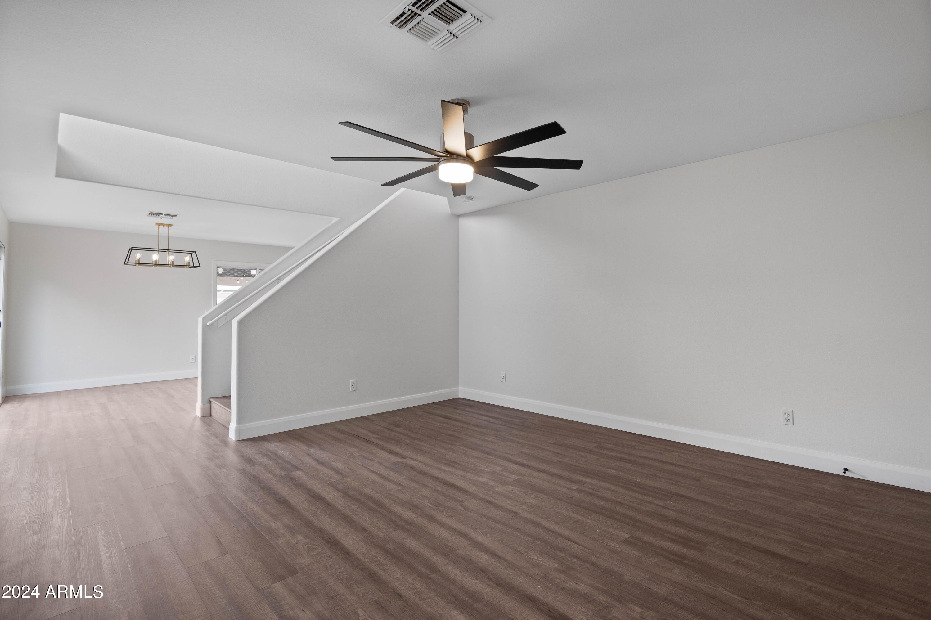 17606 N 17TH Place # 1053