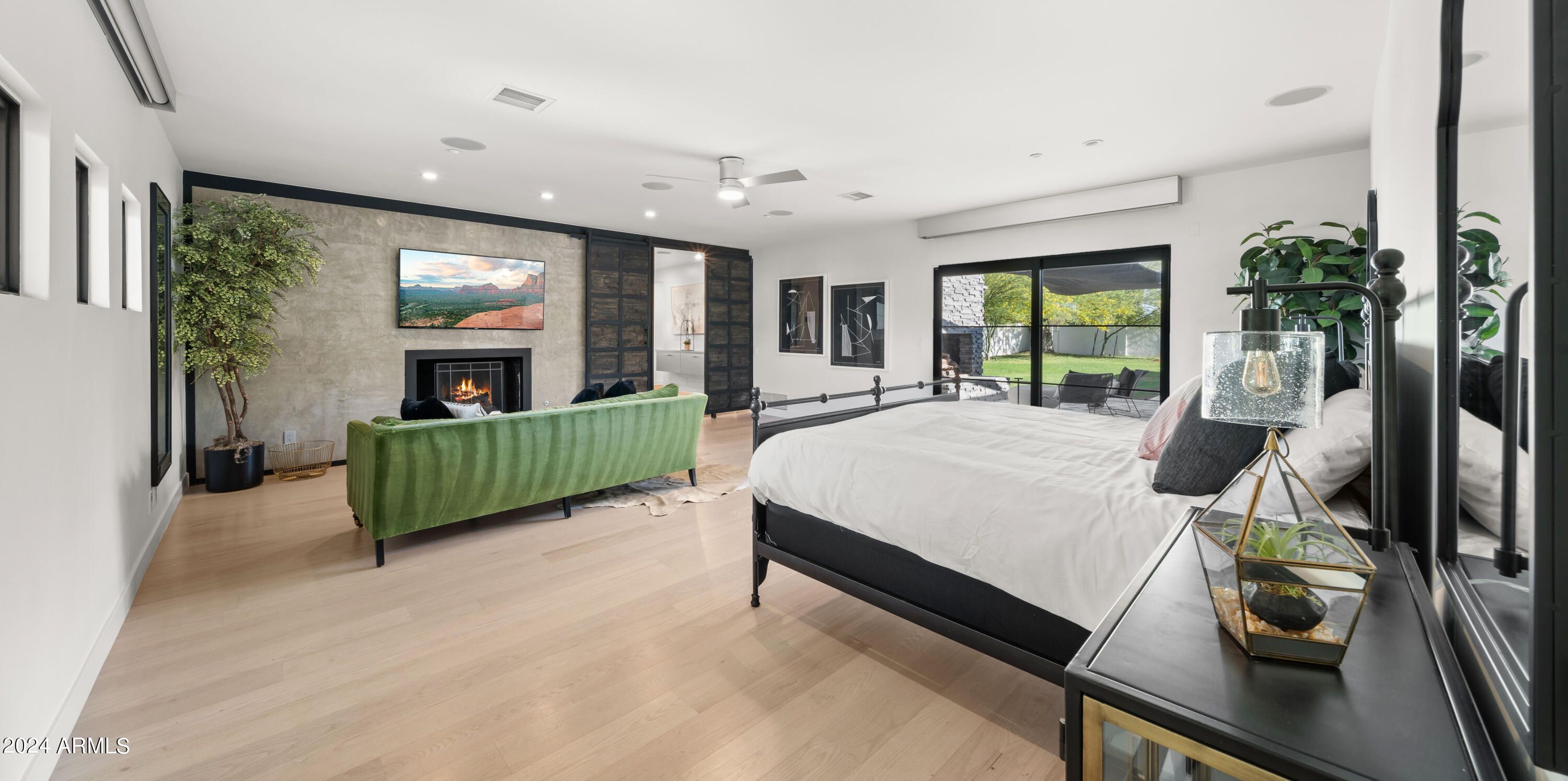 7501 E CHOLLA Lane