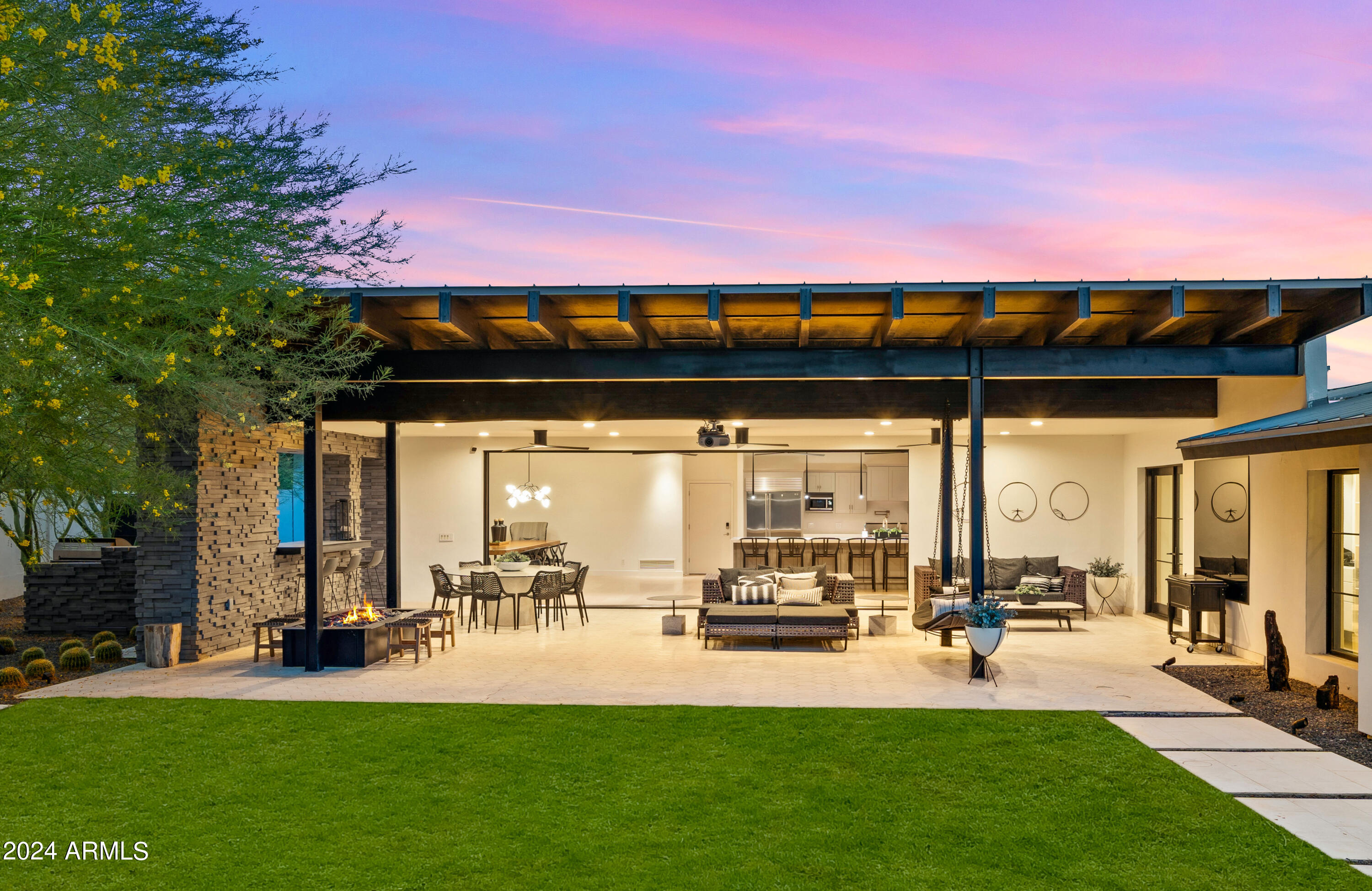 7501 E CHOLLA Lane