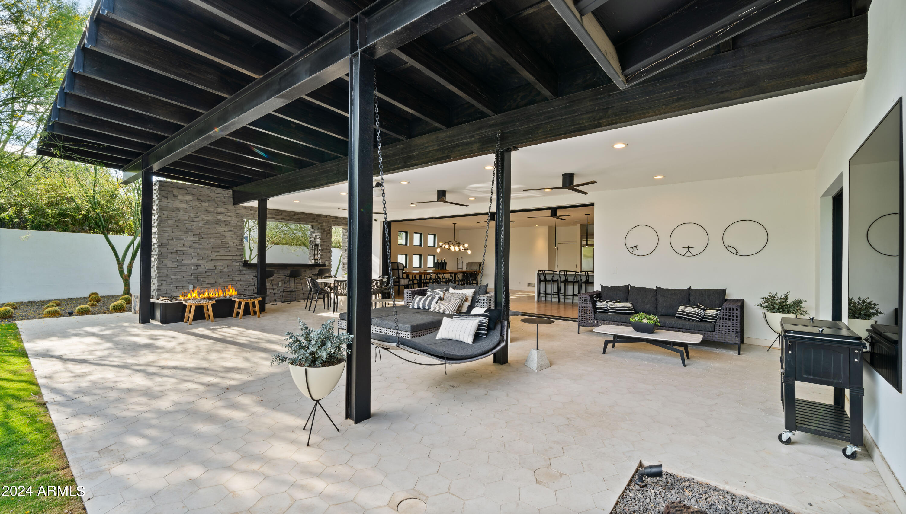 7501 E CHOLLA Lane