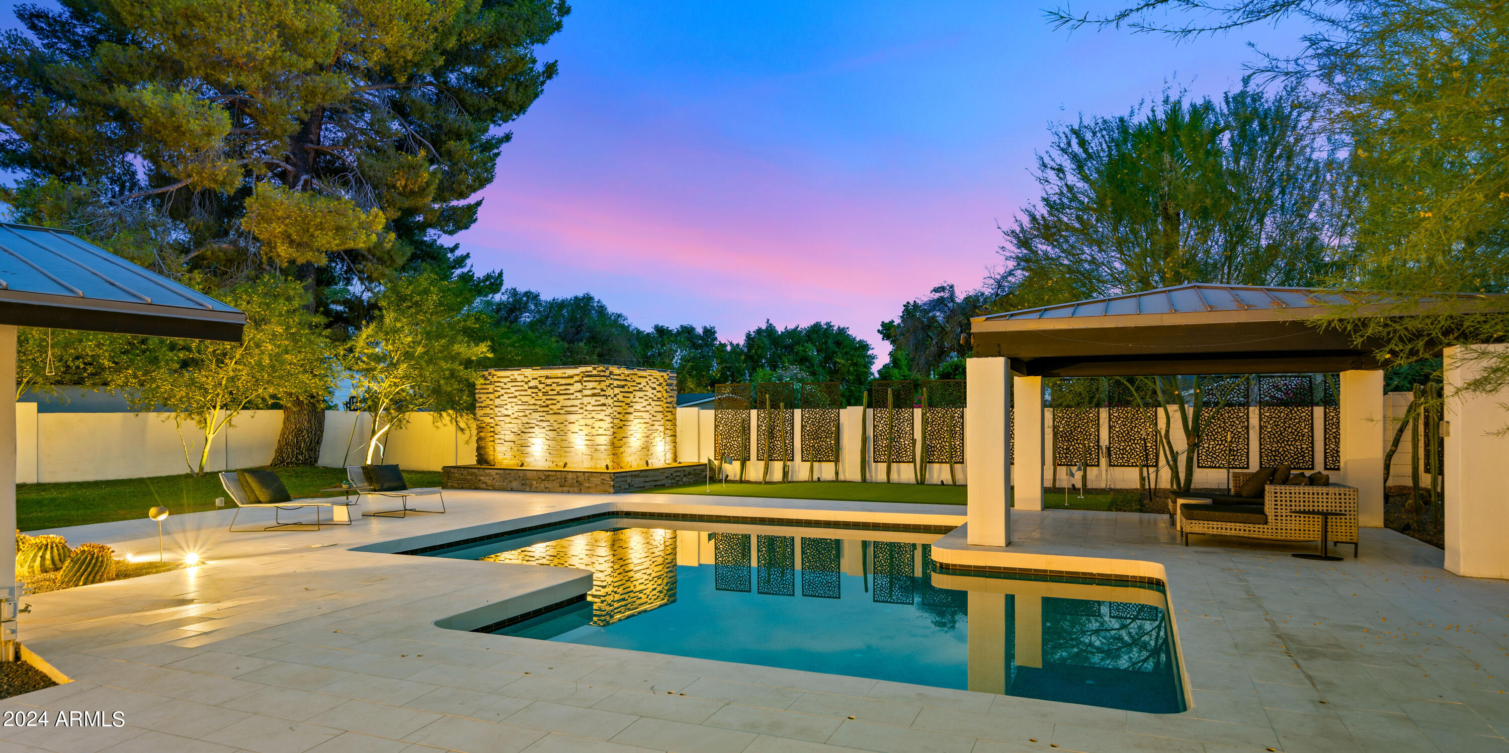 7501 E CHOLLA Lane