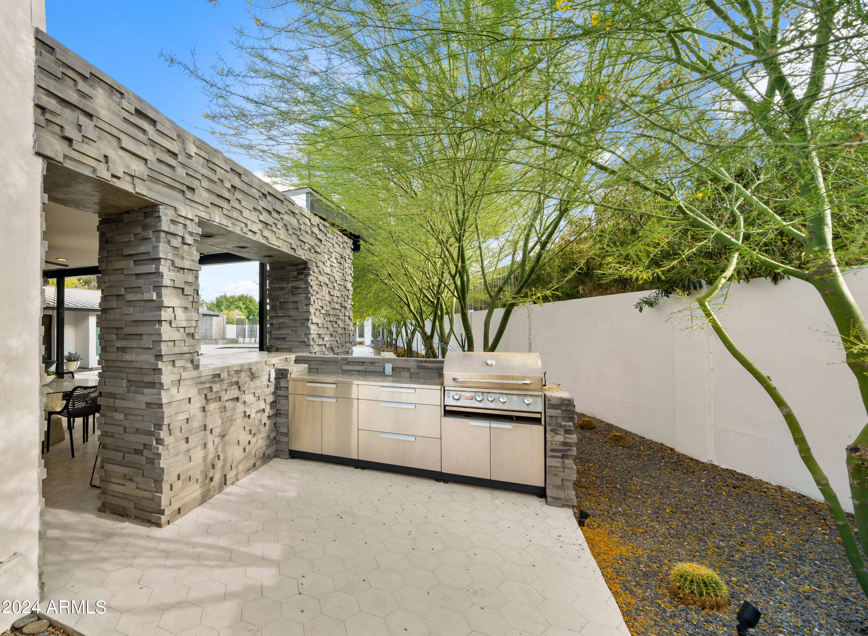 7501 E CHOLLA Lane
