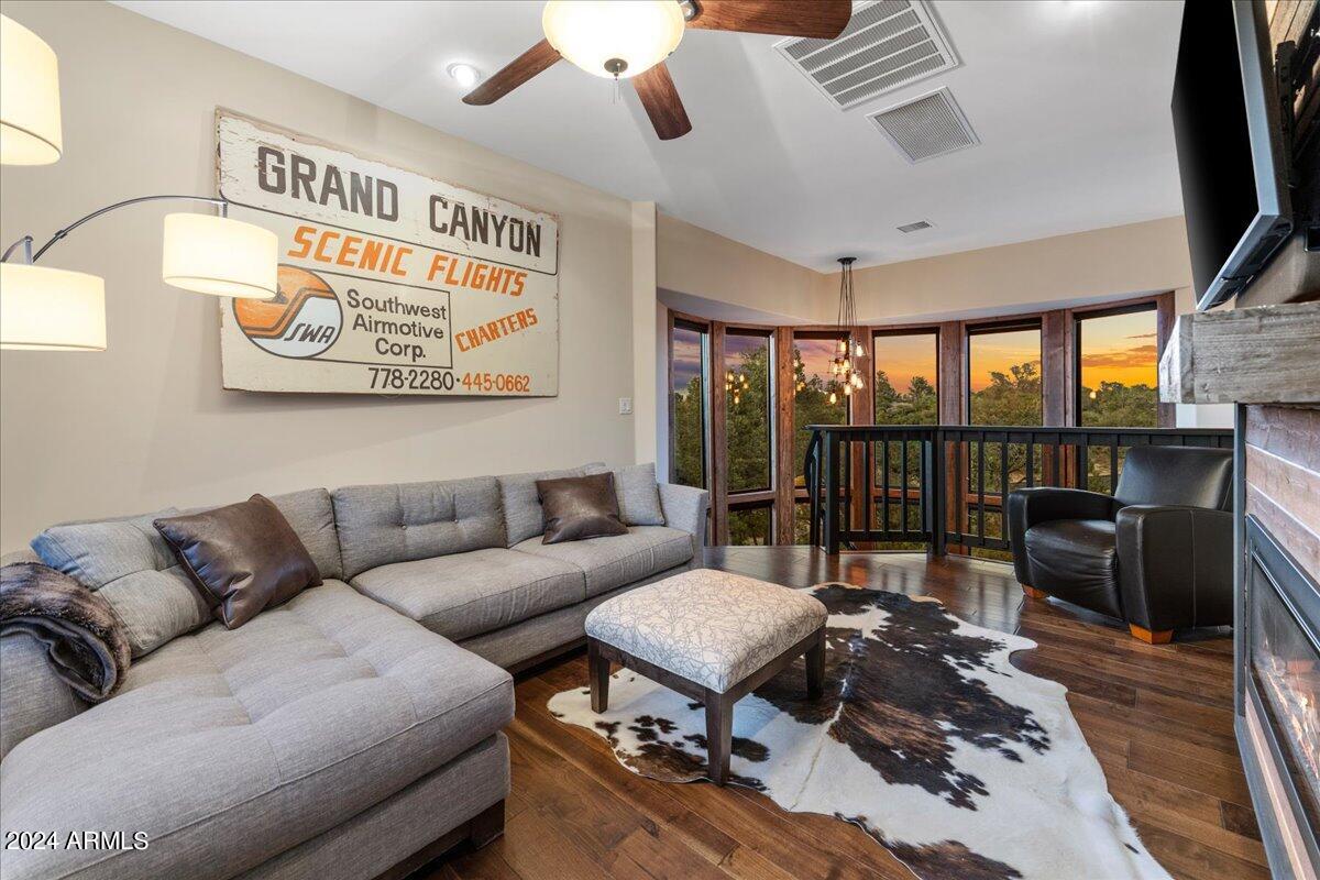 4525 W Murphys Station Circle