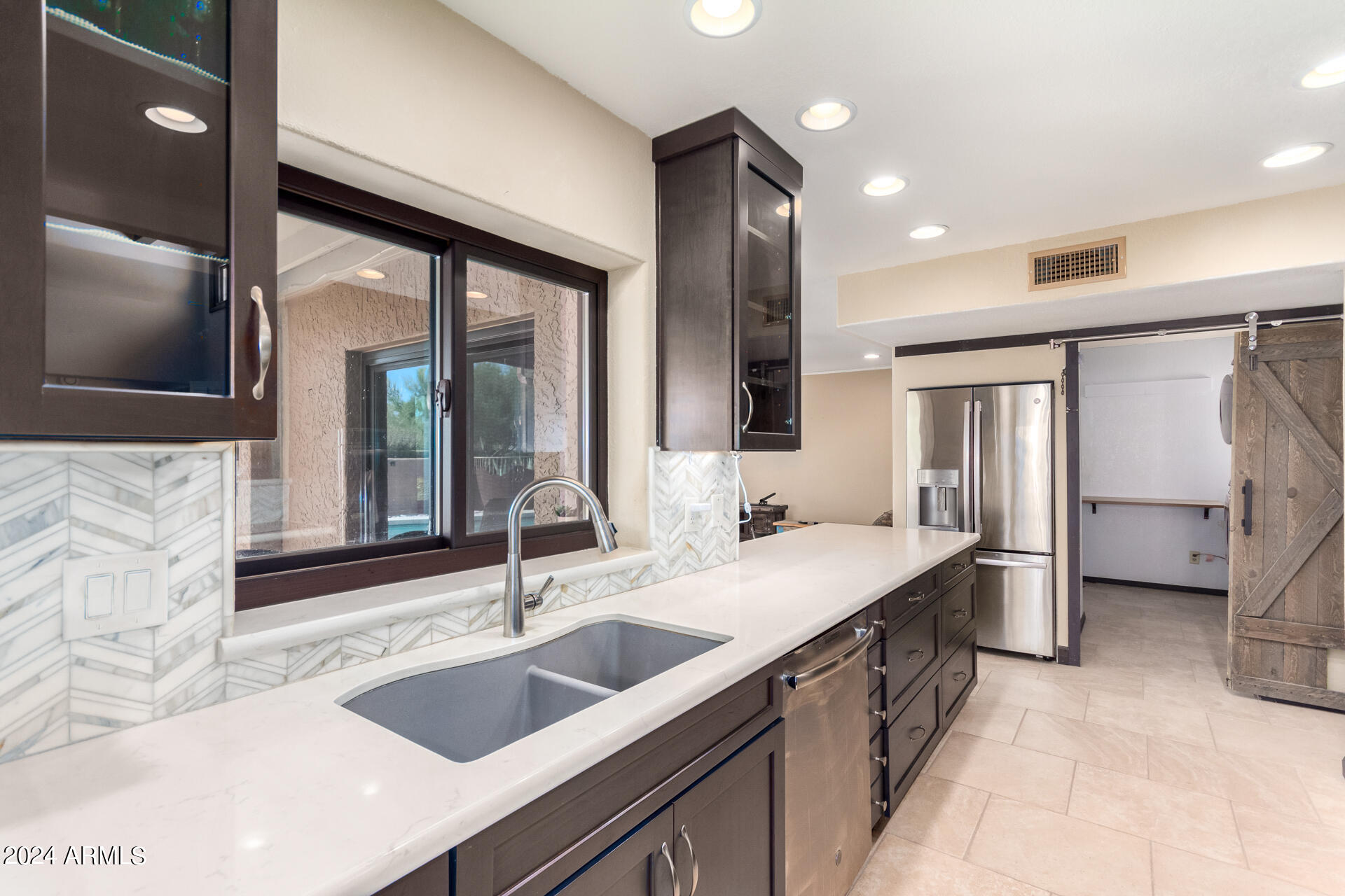 18632 E AVENIDA DEL RAY --