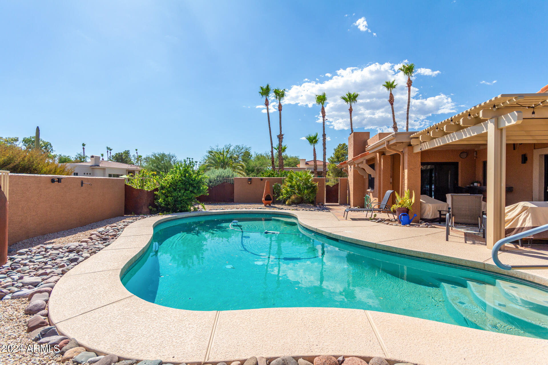 18632 E AVENIDA DEL RAY --