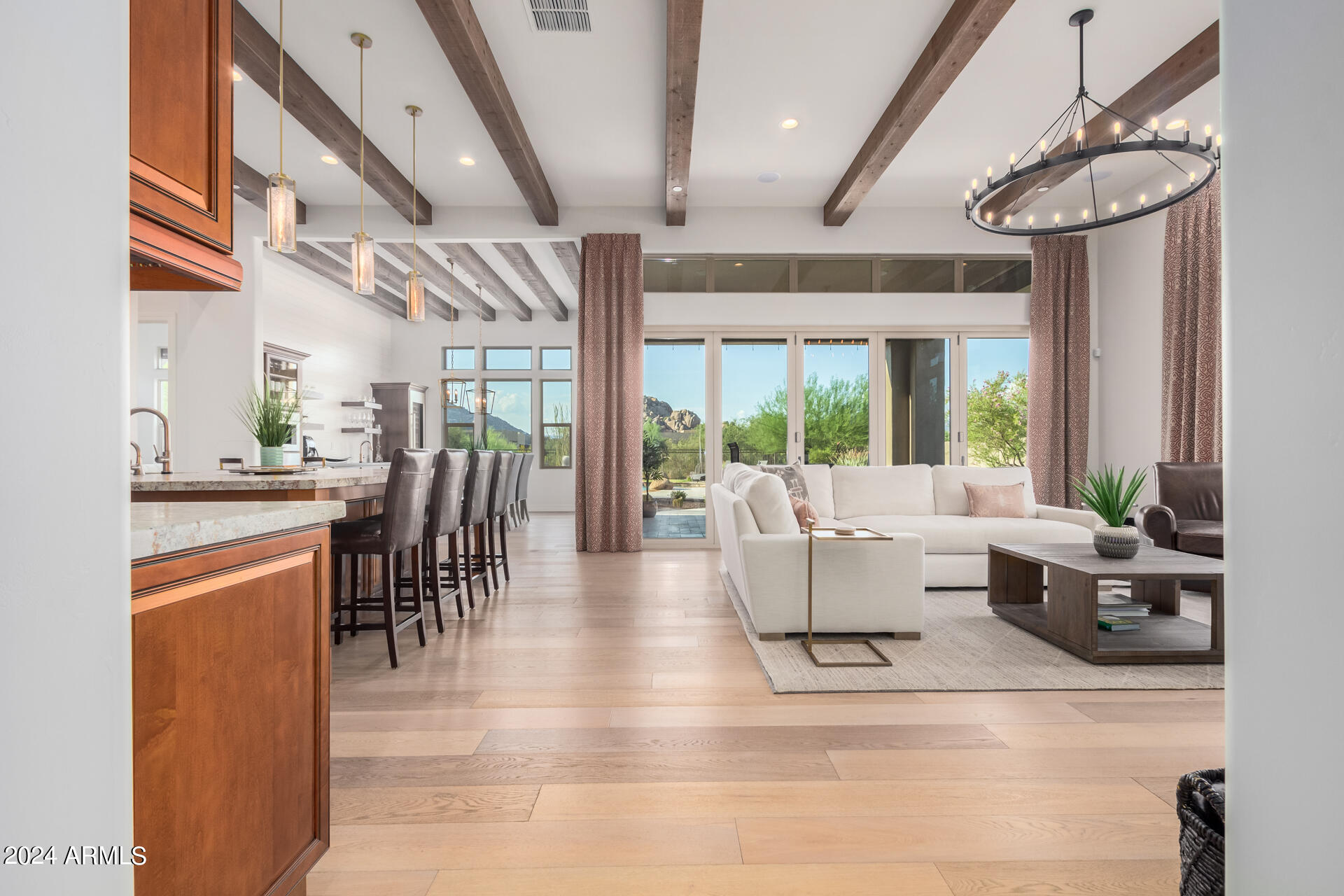 7250 E HIGH POINT Drive