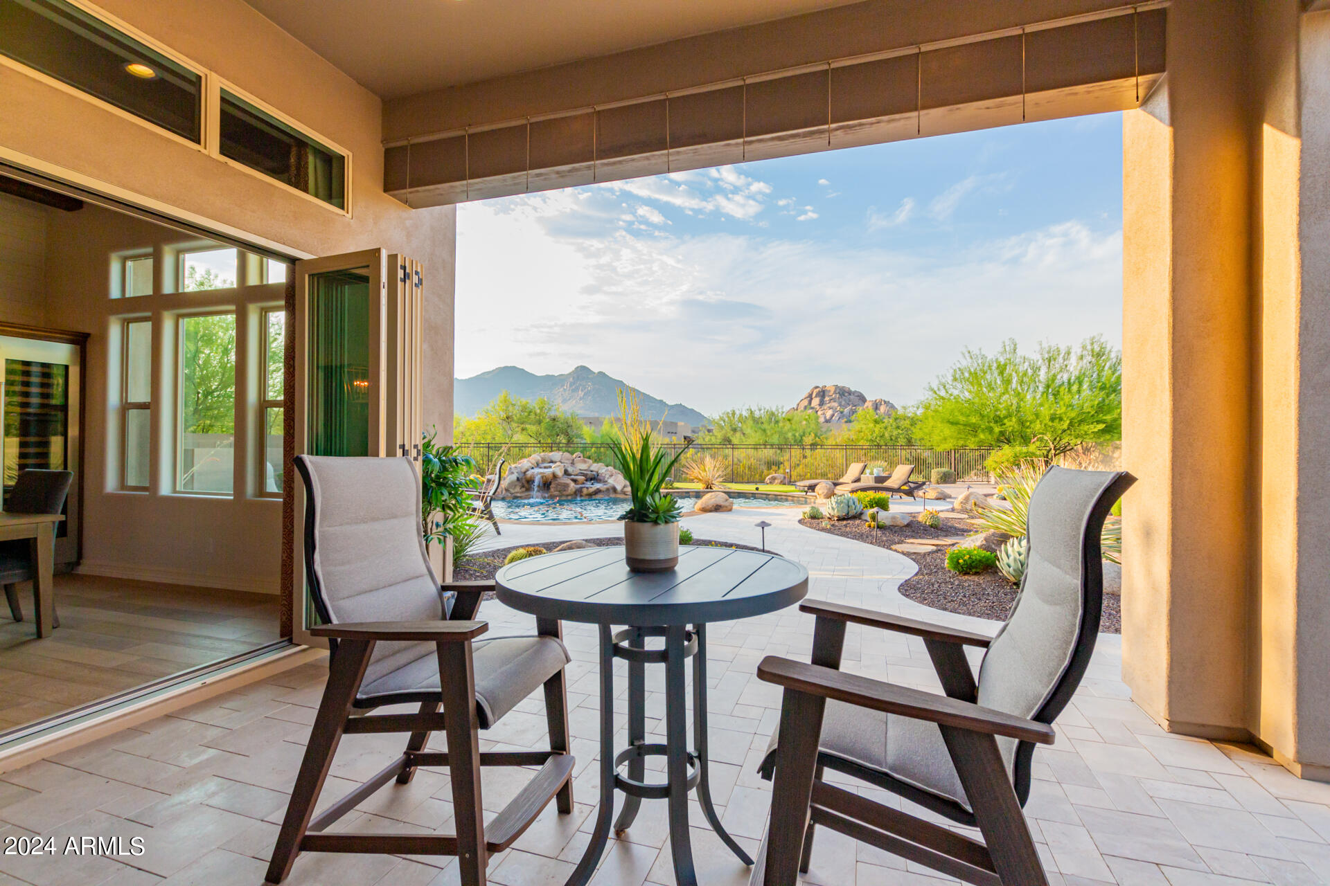 7250 E HIGH POINT Drive