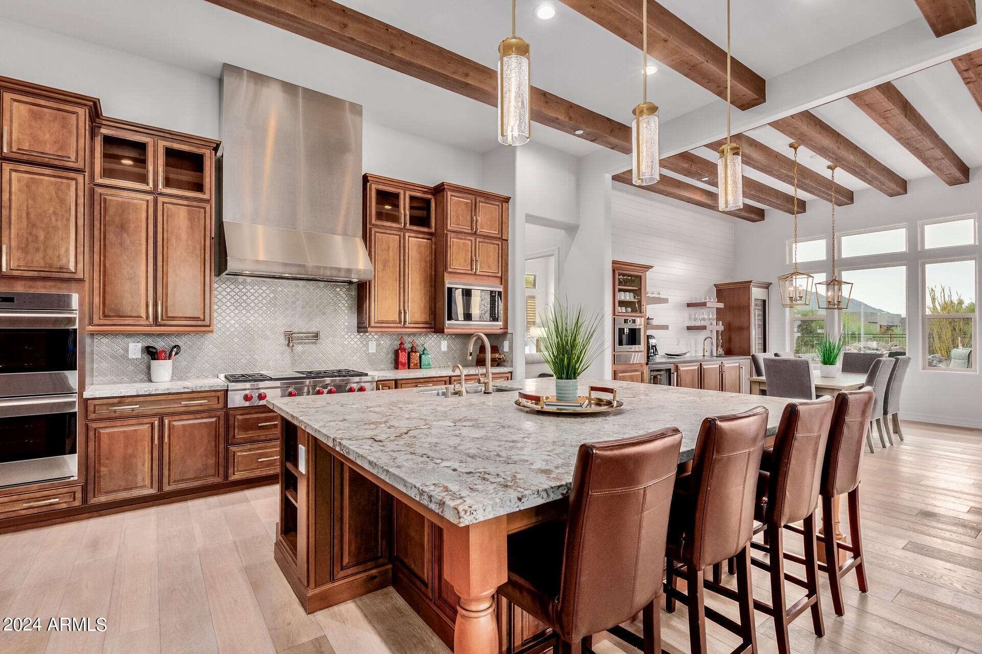 7250 E HIGH POINT Drive