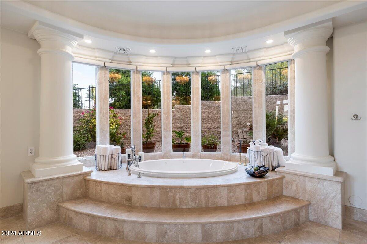 4490 E VALLEY VISTA Lane