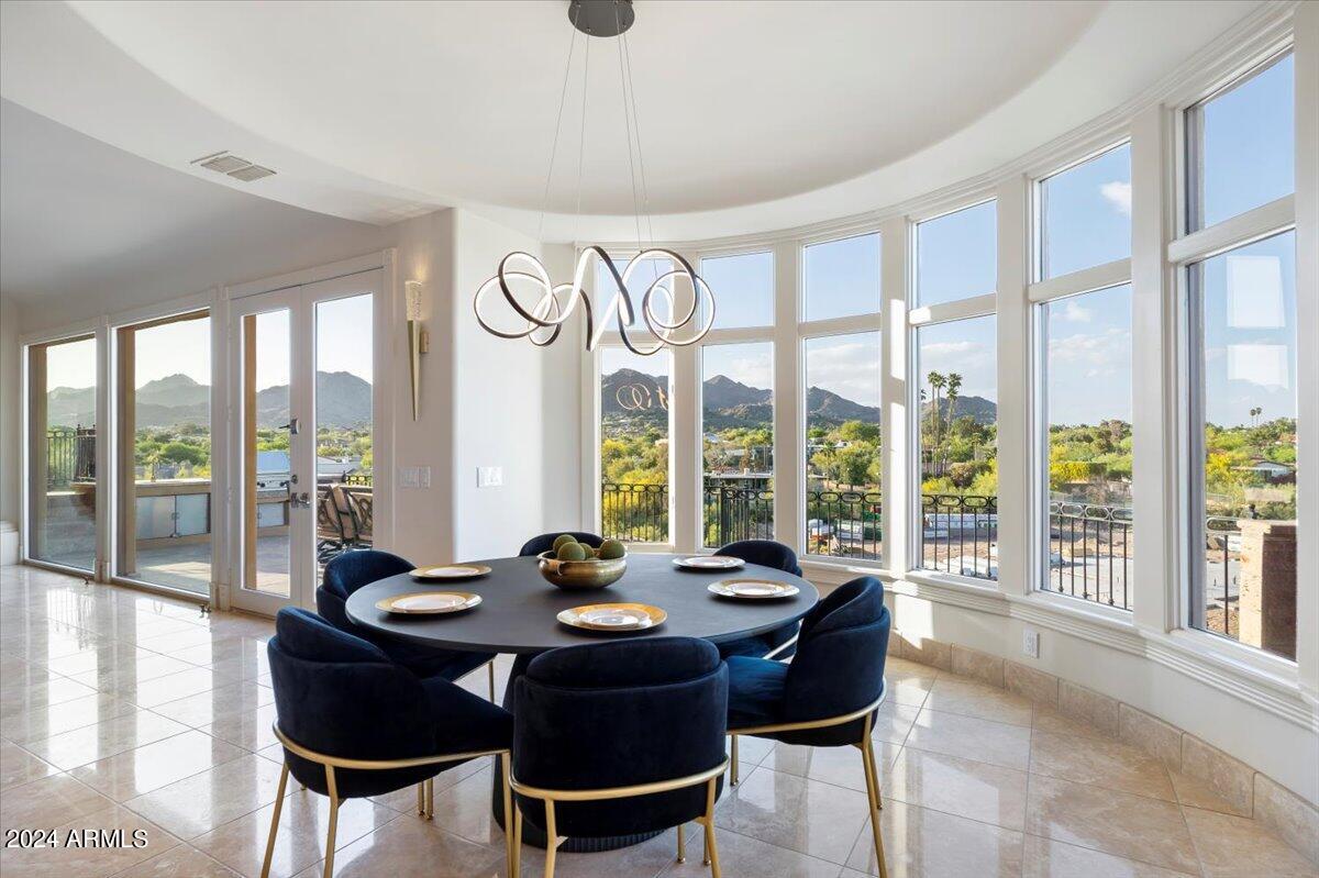 4490 E VALLEY VISTA Lane