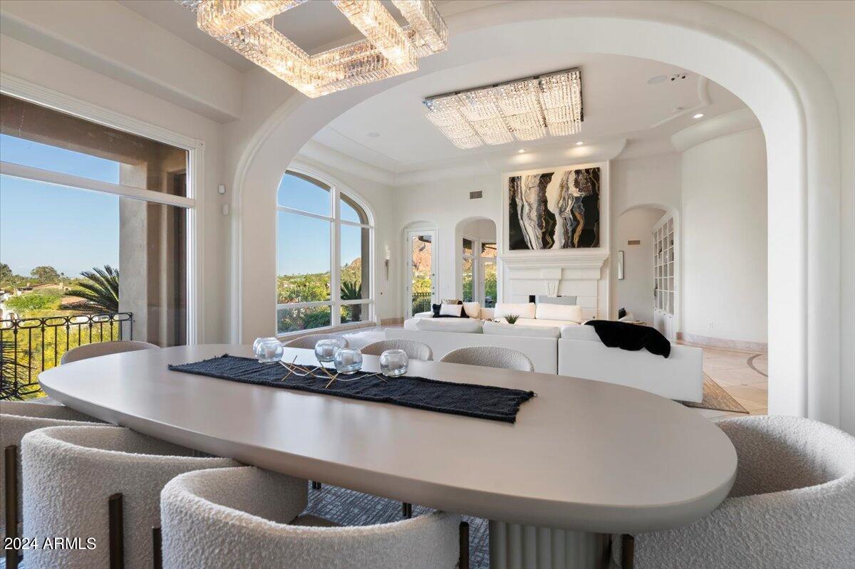 4490 E VALLEY VISTA Lane