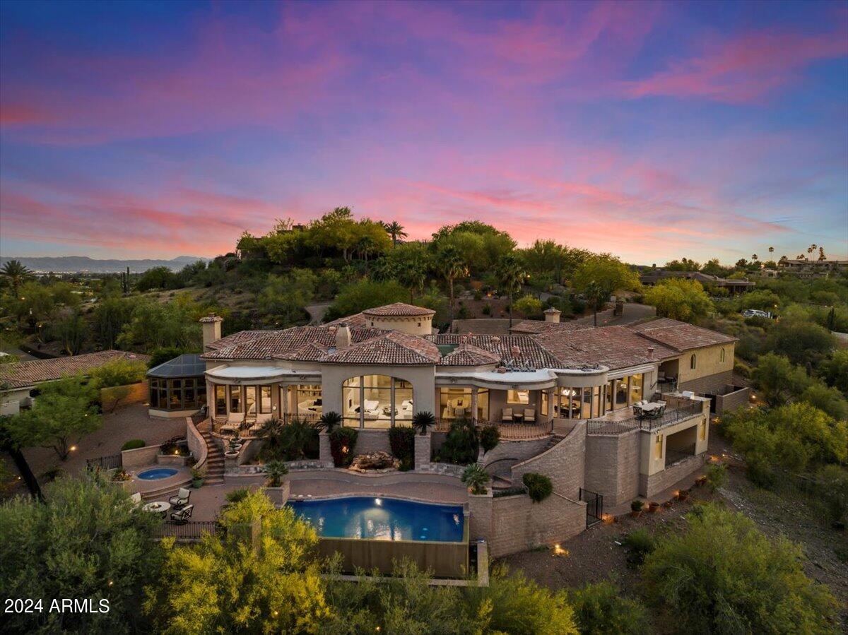 4490 E VALLEY VISTA Lane