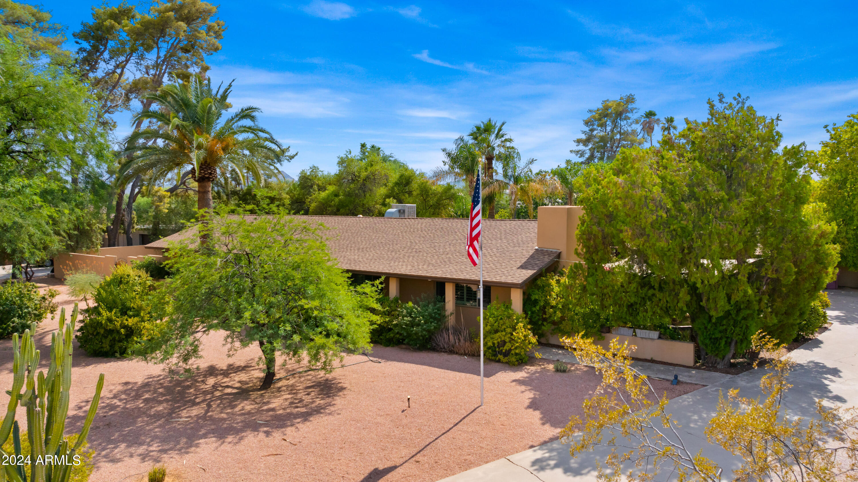 11030 N SUNDOWN Drive