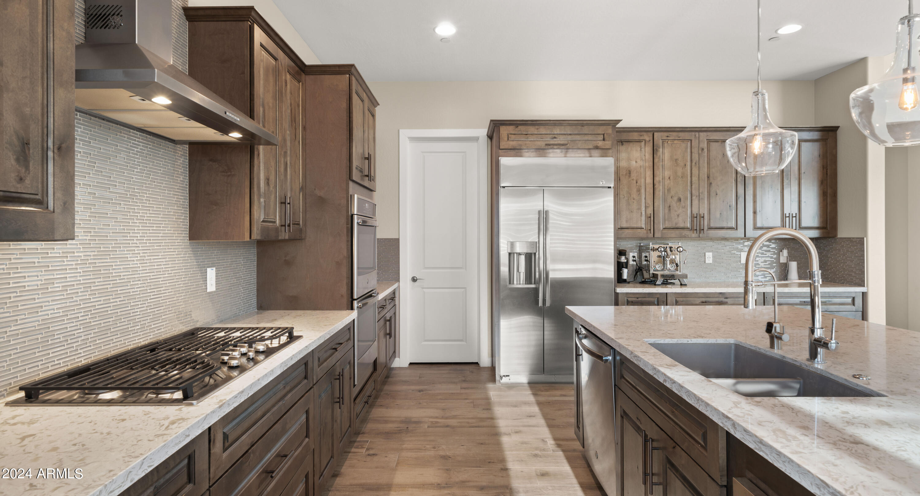 37336 N BOULDER VIEW Drive