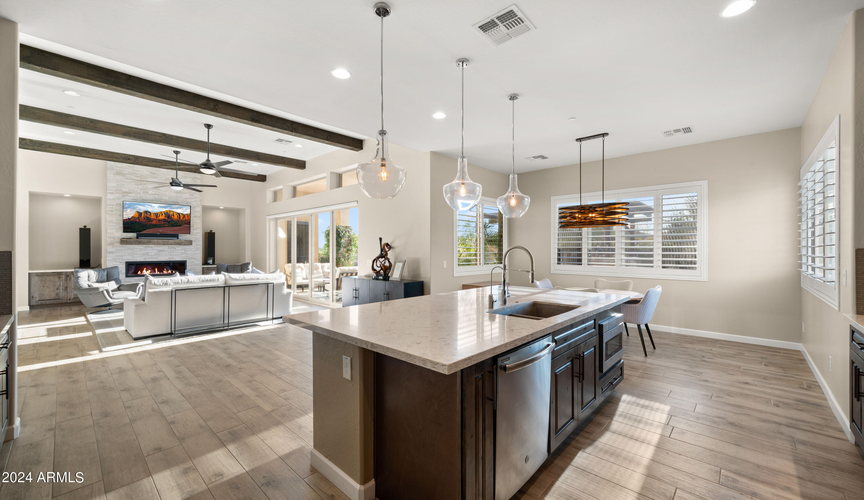 37336 N BOULDER VIEW Drive