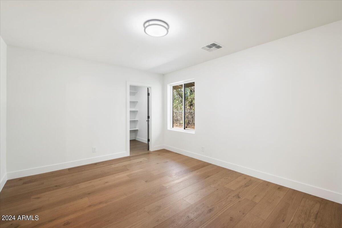 5558 E Lafayette Boulevard