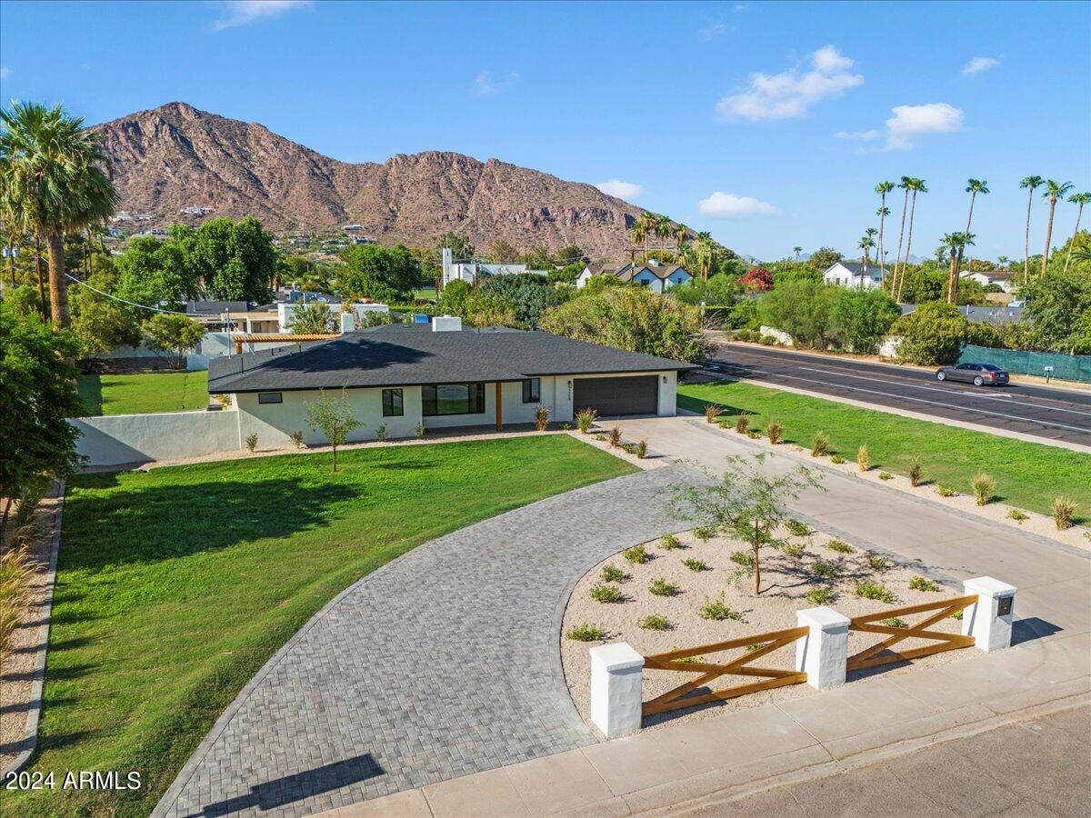 5558 E Lafayette Boulevard