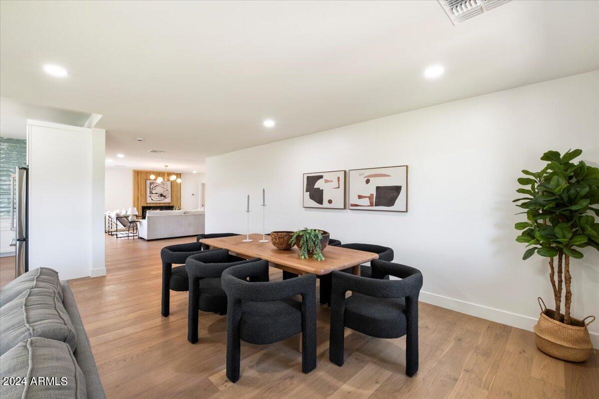 5558 E Lafayette Boulevard