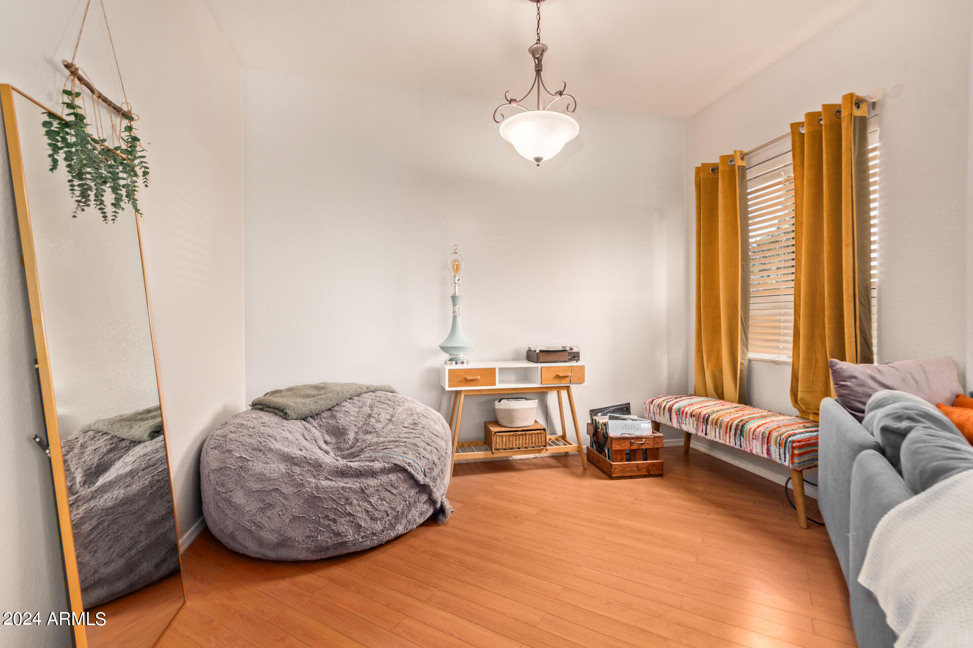 280 S ELIZABETH Way # 26