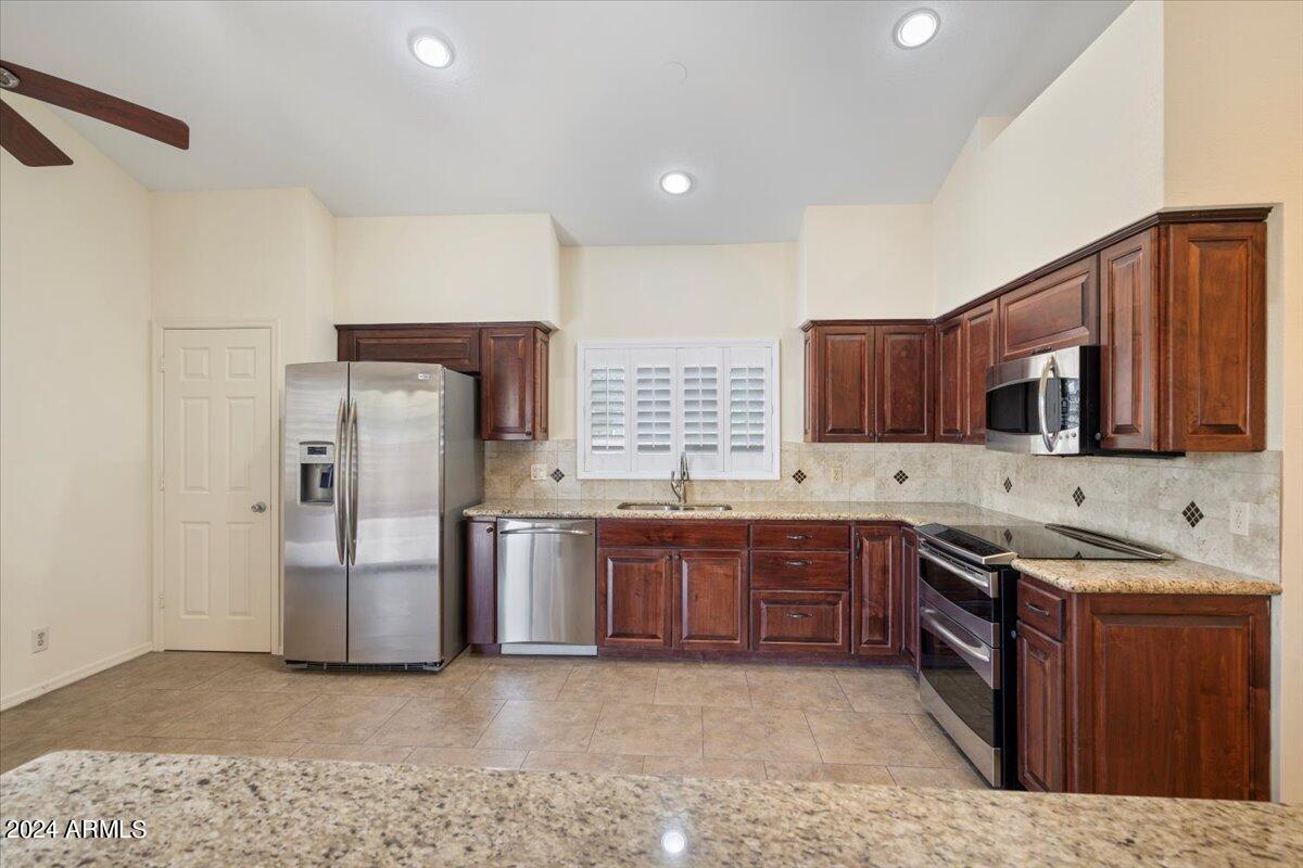 8883 E MESCAL Street