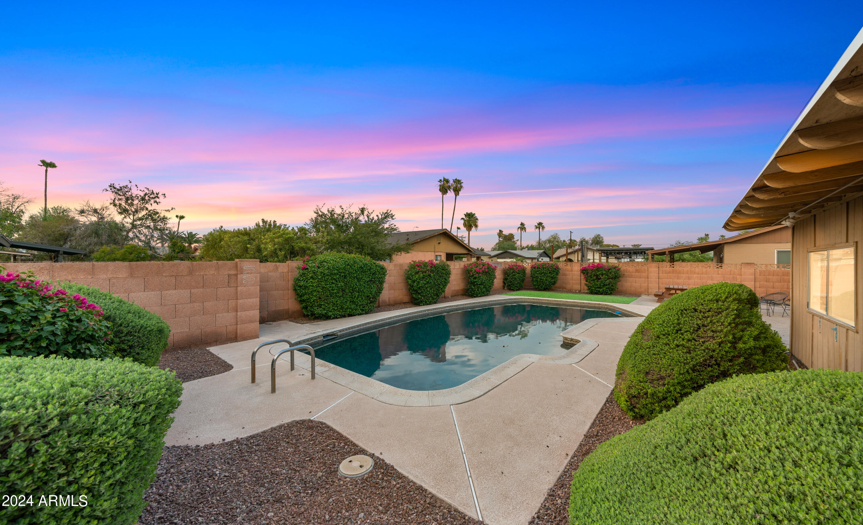 1309 S DARROW Drive