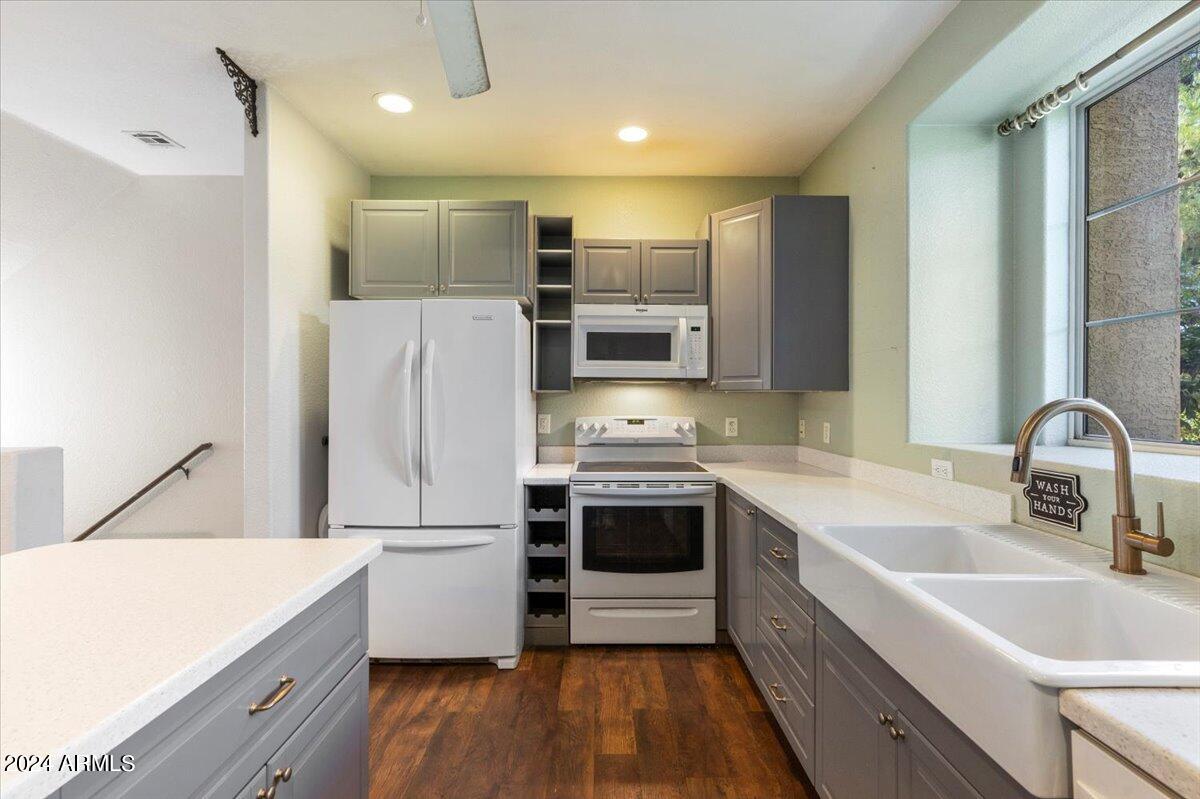 4465 E PARADISE VILLAGE Parkway S # 1171
