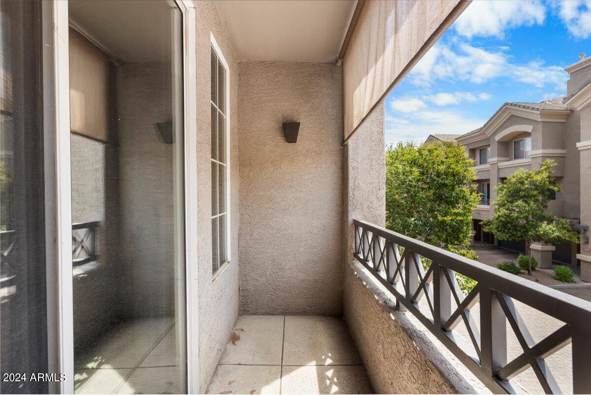 4465 E PARADISE VILLAGE Parkway S # 1171
