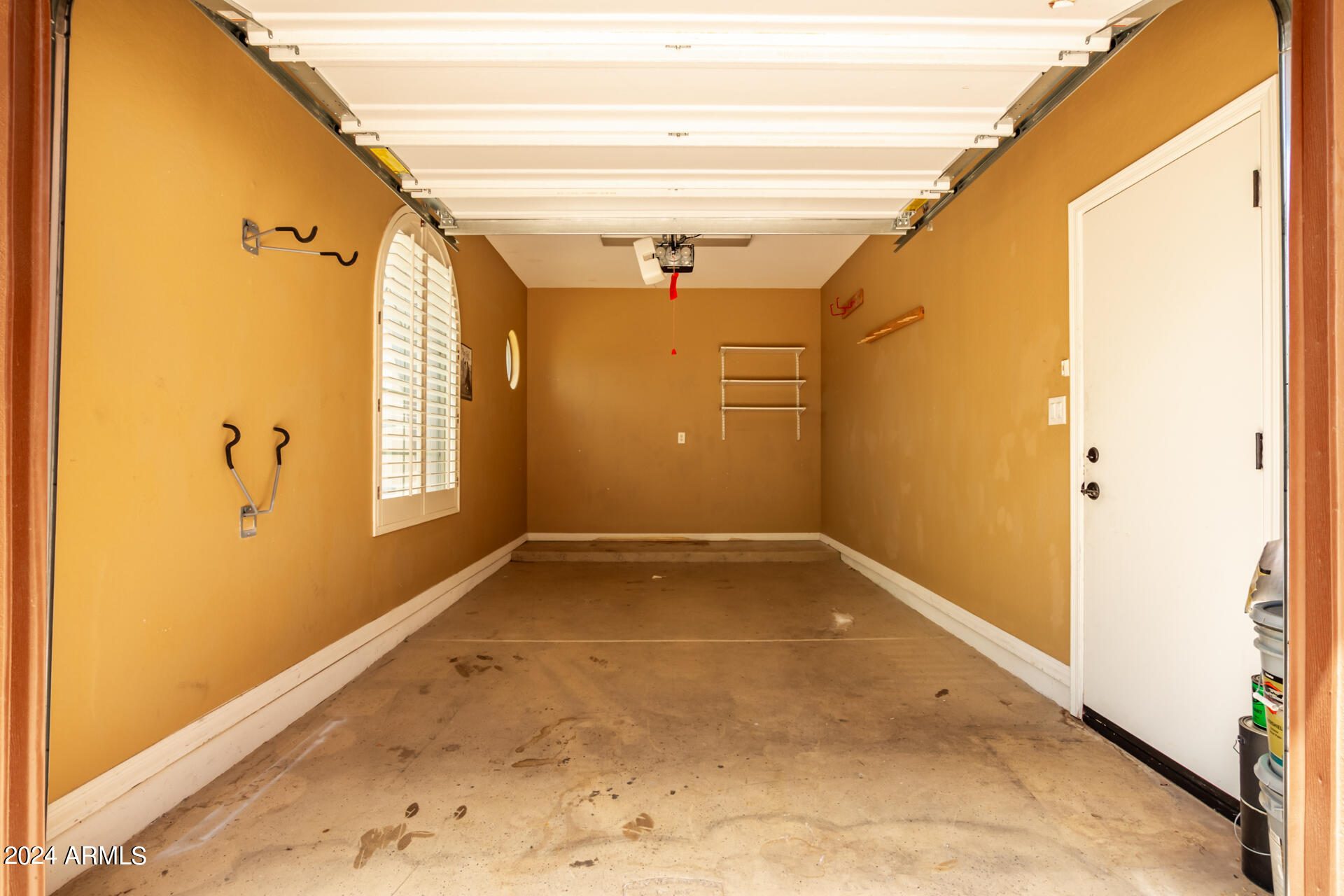 3658 E LOS GATOS Drive