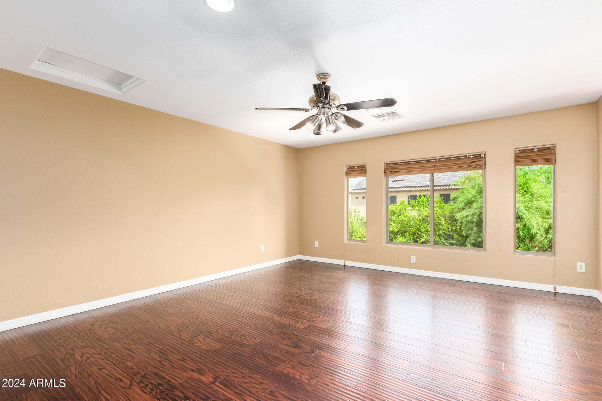 3658 E LOS GATOS Drive