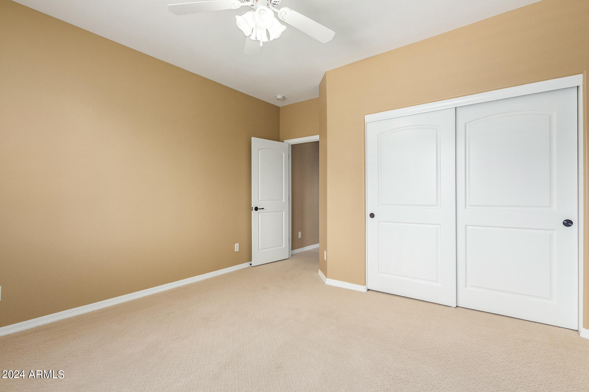 3658 E LOS GATOS Drive