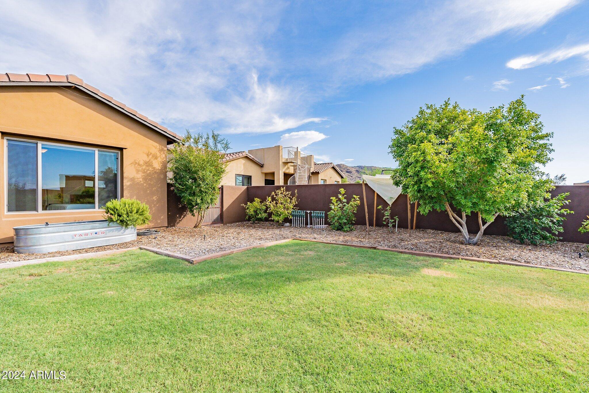 2310 E WINSTON Drive