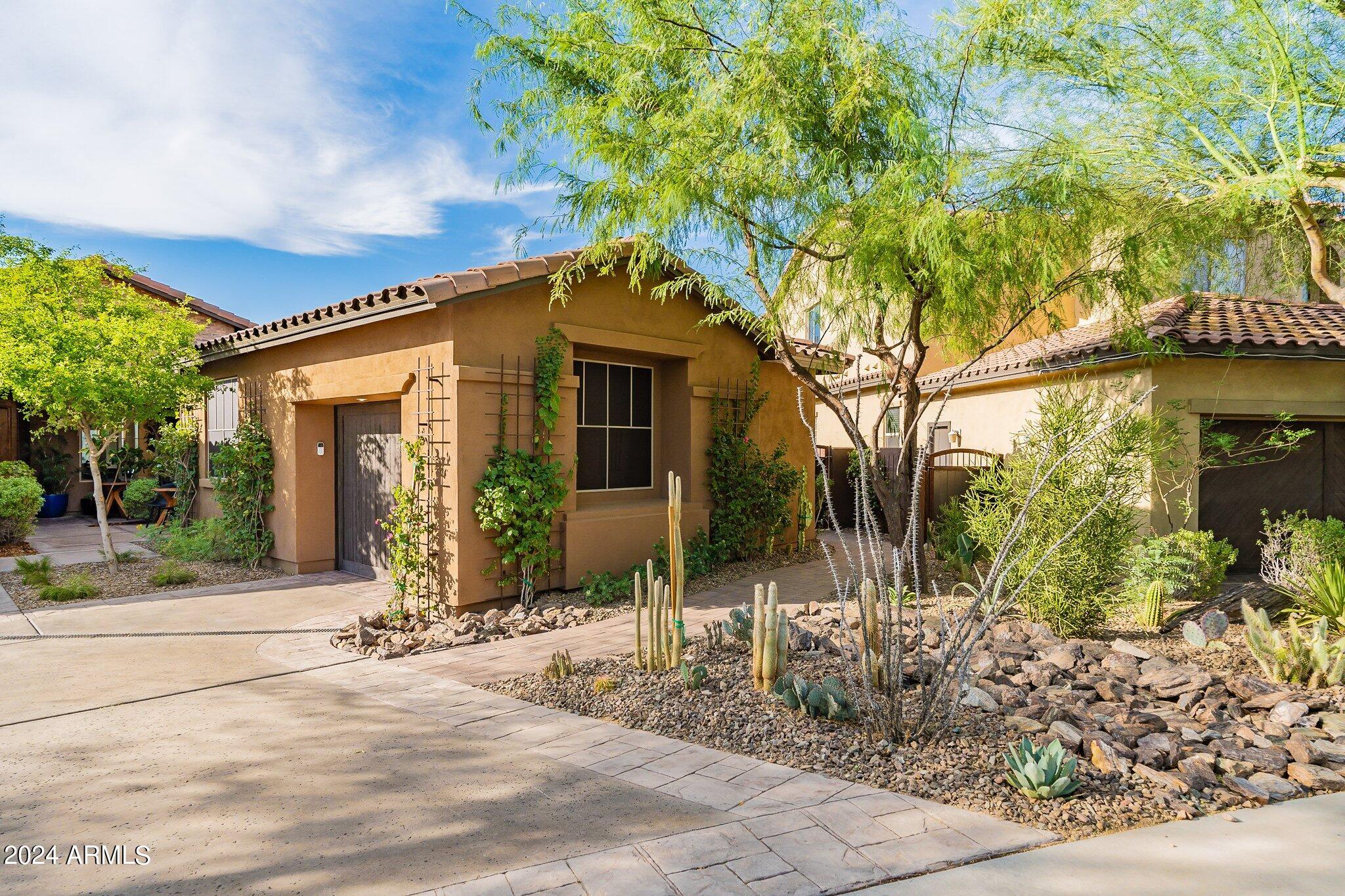 2310 E WINSTON Drive