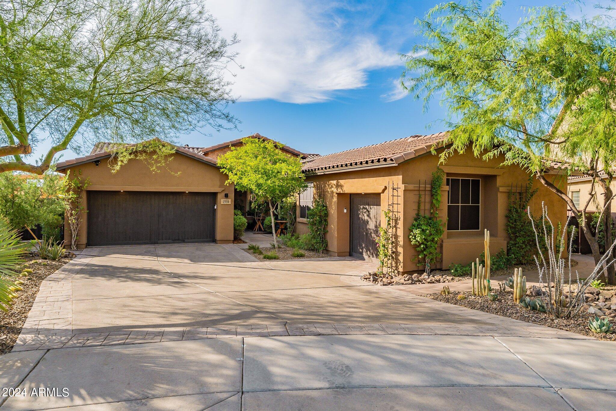 2310 E WINSTON Drive