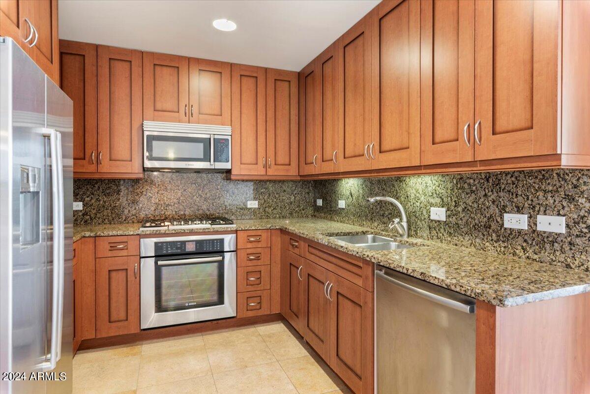 7157 E Rancho Vista Drive # 5004