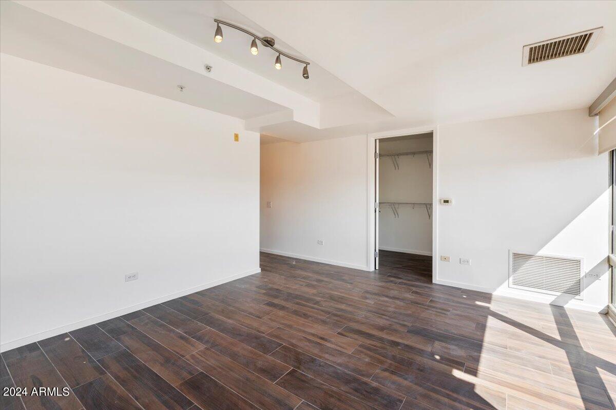 7157 E Rancho Vista Drive # 5004