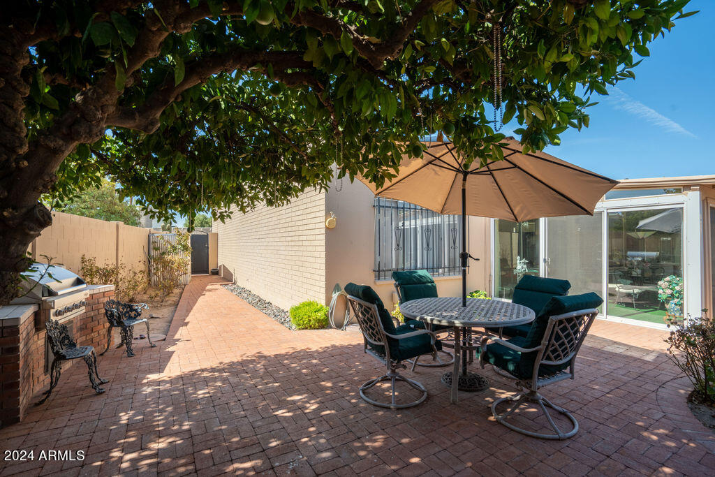 7814 E MARIPOSA Drive