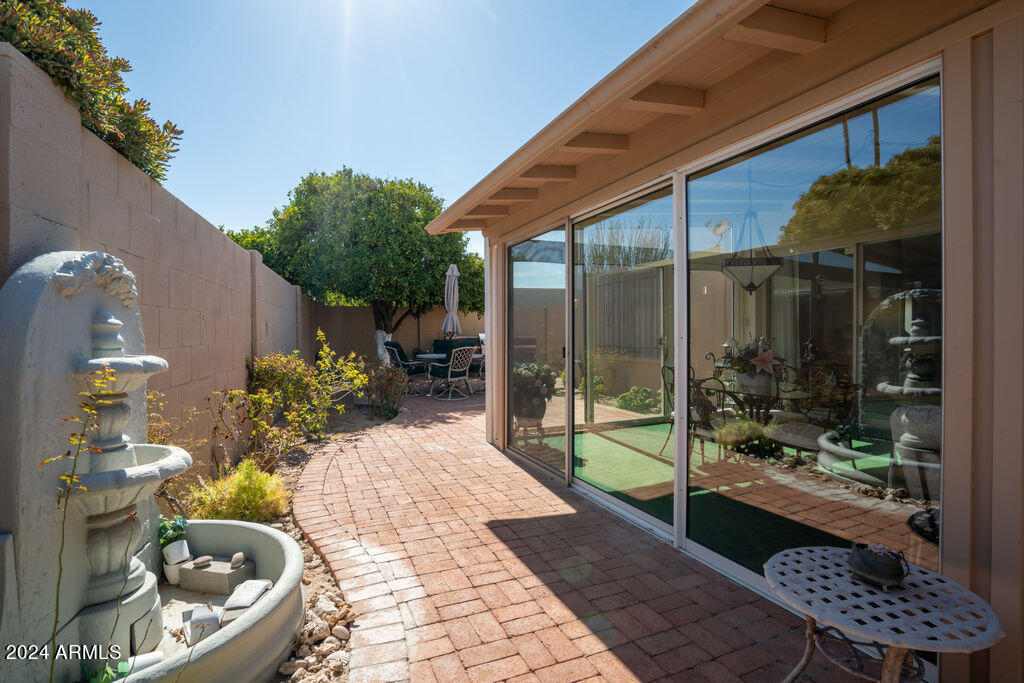 7814 E MARIPOSA Drive