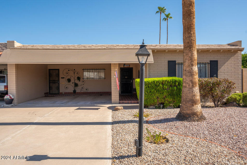 7814 E MARIPOSA Drive
